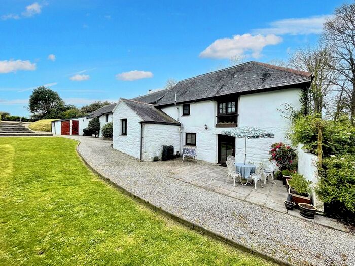 3 Bedroom Detached House For Sale In St. Martin, Helston, TR12