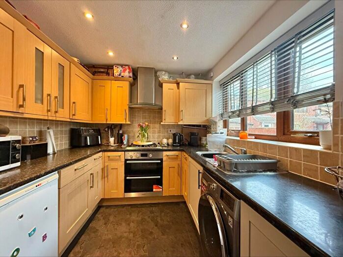 3 Bedroom Semi-Detached House For Sale In Wright Close, Caister-on-sea, NR30