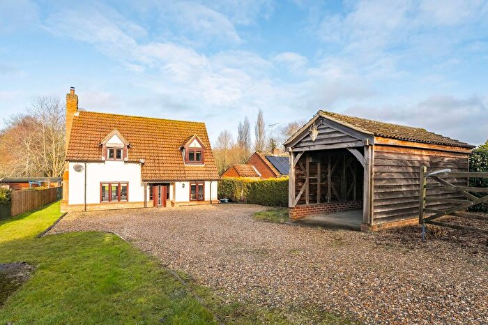 4 Bedroom Detached House For Sale In Tud Lane, Honingham, NR9