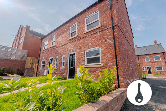 3 Bedroom Mews For Sale In Royal Grange, Chester, CH4