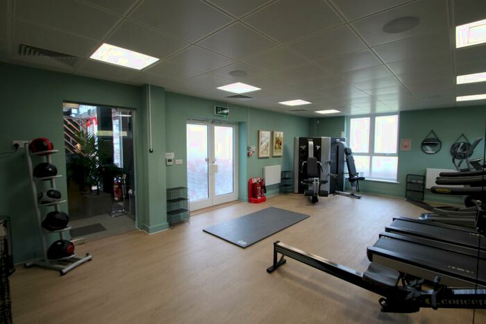 1 Bedroom Apartment To Rent In Holmbush Mews, Faygate, Horsham, RH12