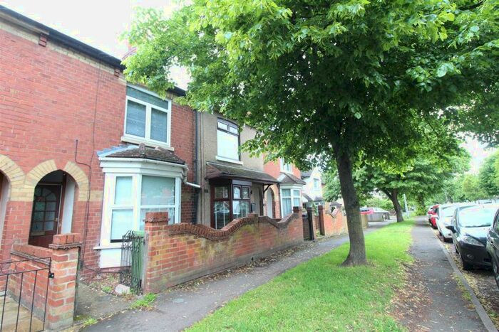 3 Bedroom End Of Terrace House To Rent In Irthlingborough Road, Finedon, Wellingborough, NN9