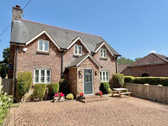 4 Bedroom Detached House For Sale In Organford Road, Organford, Poole, BH16