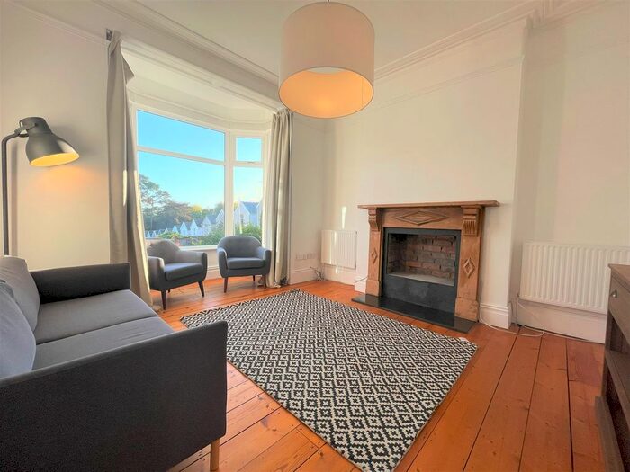 3 Bedroom Detached House To Rent In Beechwood Road, Uplands, Swansea, SA2