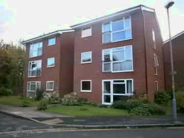 2 Bedroom Flat To Rent In Mere Green Road, Four Oaks, Sutton Coldfield, B75