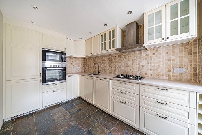 4 Bedroom Property To Rent In St Peters Place, Maida Vale, London, W9