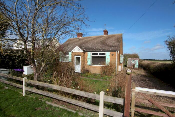 2 Bedroom Detached Bungalow For Sale In Sea Road, Anderby, Skegness, PE24