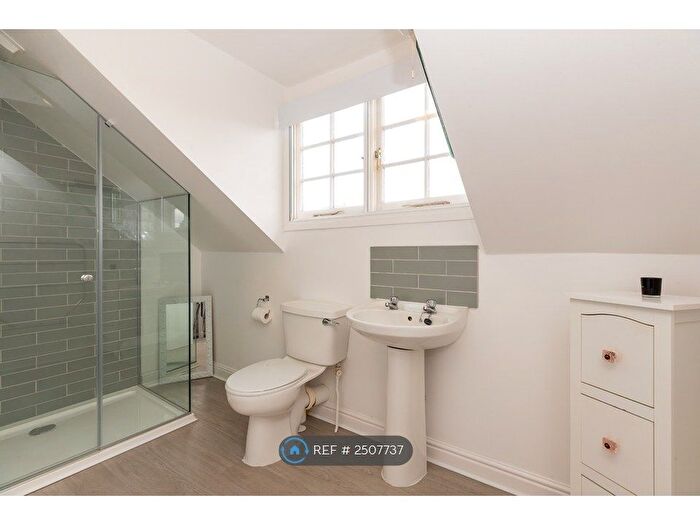 1 Bedroom Flat To Rent In Leam Terrace, Leamington Spa, CV31