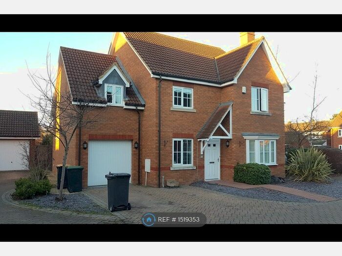 5 Bedroom Detached House To Rent In Trow Close, Cotton End, Bedford, MK45