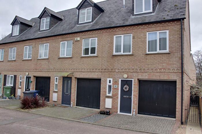 3 Bedroom Terraced House To Rent In Squires Court, Eaton Socon, PE19