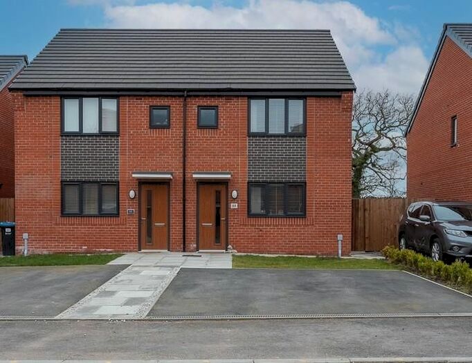 3 Bedroom Semi-Detached House For Sale In Dartmoor Close, Winsford, CW7