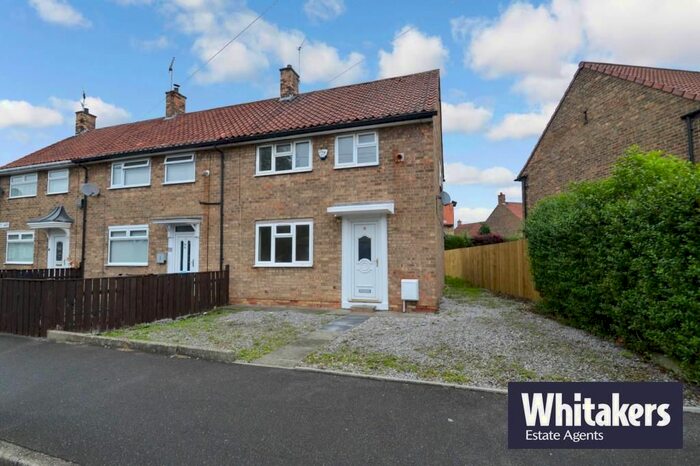 2 Bedroom Terraced House To Rent In Burcott Garth, Hull, HU4