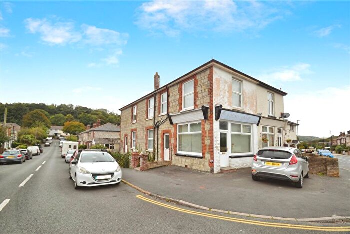 4 Bedroom Semi-Detached House For Sale In Newport Road, Ventnor, Isle Of Wight, PO38