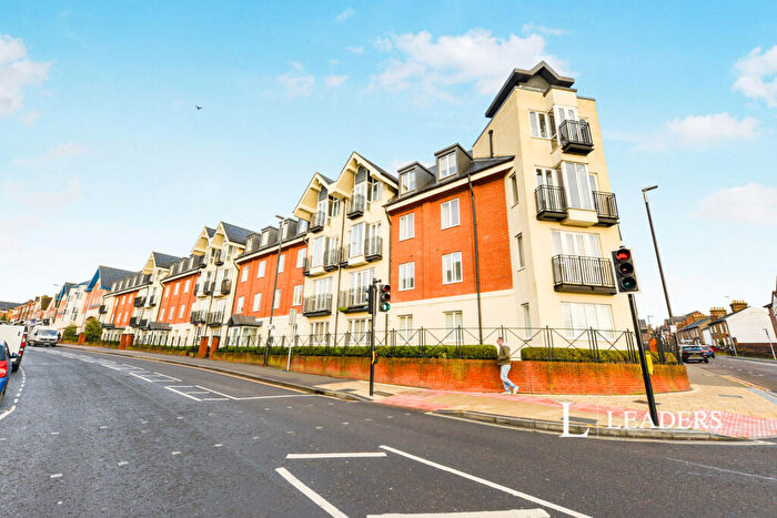 Flat To Rent In London Road, St. Albans, AL1