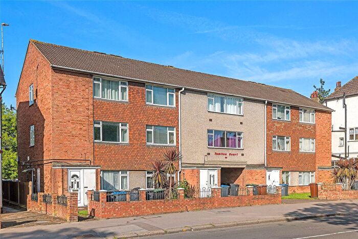 1 Bedroom Flat To Rent In South Norwood Hill, London, SE25
