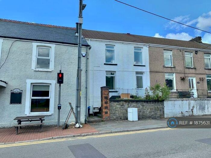 3 Bedroom Terraced House To Rent In High Street, Glynneath, Neath, SA11