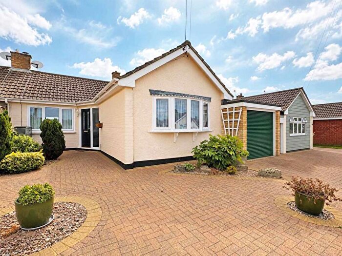 2 Bedroom Bungalow For Sale In Weymouth Road, Old Springfield, Chelmsford, CM1