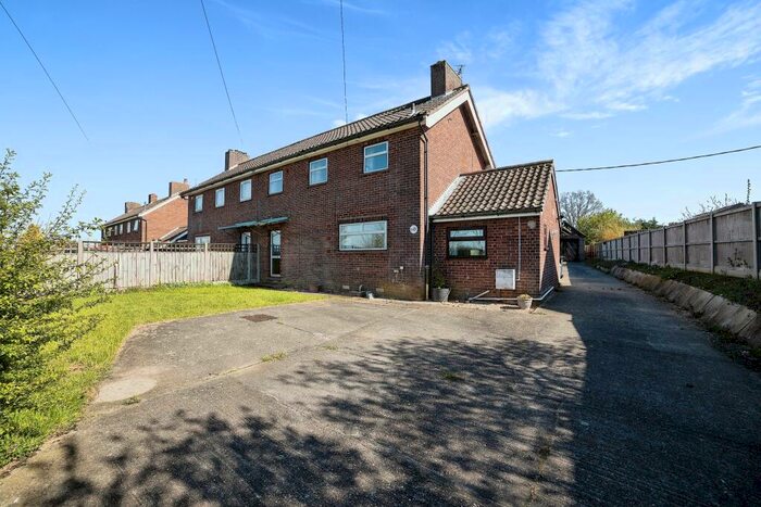 3 Bedroom Semi-Detached House For Sale In Pages Lane, Saham Toney, Thetford, IP25