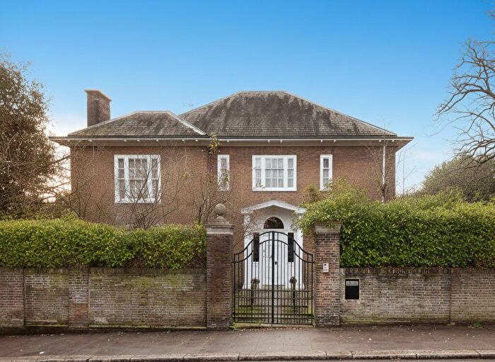 6 Bedroom Detached House For Sale In Hampstead Village, London, NW3