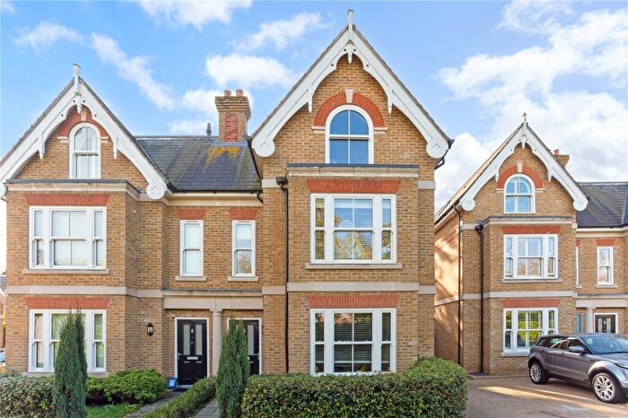 4 Bedroom End Of Terrace House To Rent In Kensington Mews, Windsor, Berkshire, SL4