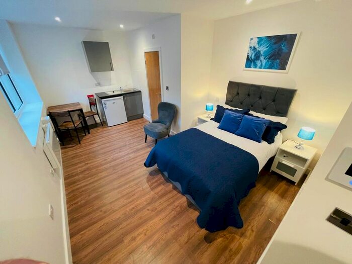 Studio To Rent In Tontine Street, Hanley, Stoke-On-Trent, ST1