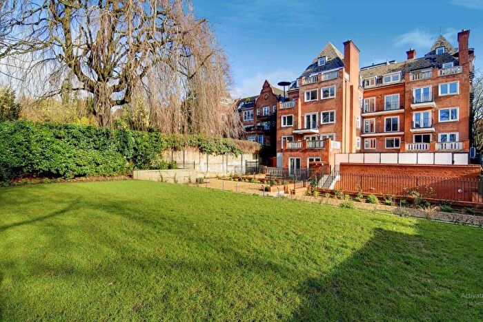 1 Bedroom Flat To Rent In Fitzjohns Avenue, Hampstead, NW3