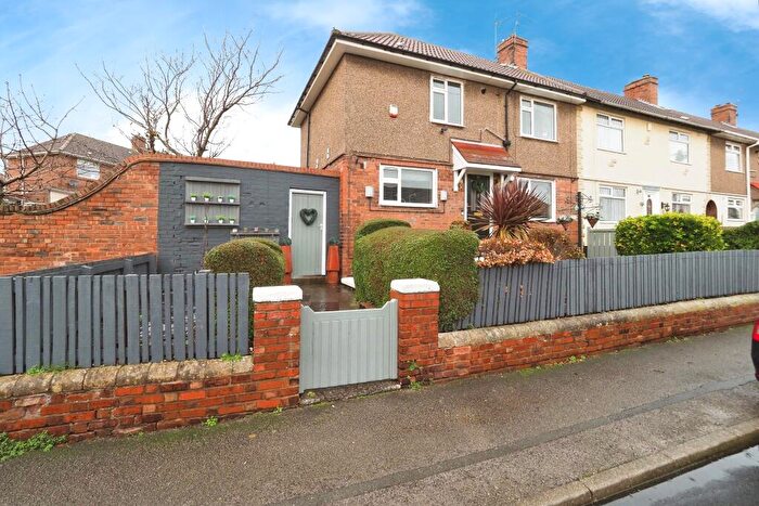 3 Bedroom Semi Detached House For Sale In Sycamore Street, Mansfield, NG20