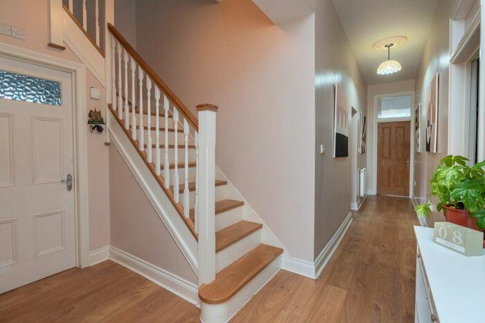 5 Bedroom Detached House For Sale In Station Road, Hagley, DY9