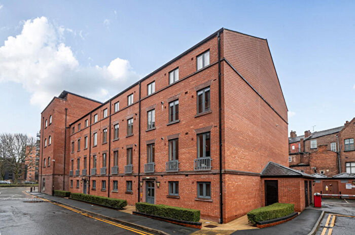 1 Bedroom Apartment For Sale In The Square, Seller Street, Chester, CH1