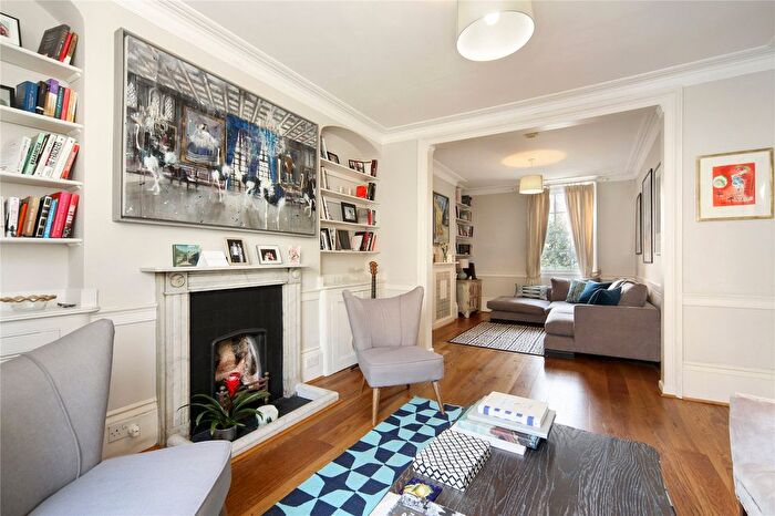 3 Bedroom End Terrace House For Sale In Graham Terrace, Belgravia, London, SW1W