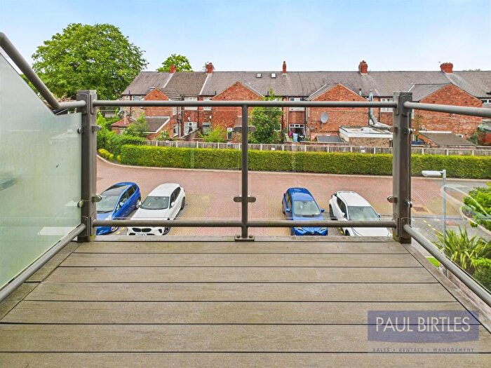 1 Bedroom Retirement Property To Rent In Moorside Road, Urmston, M41