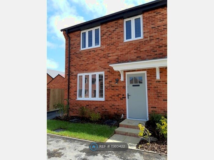 3 Bedroom Semi-Detached House To Rent In Cowslip Crescent, Watlington, OX49