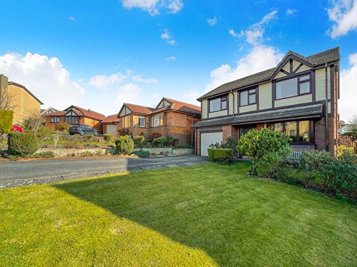 4 Bedroom Detached House For Sale In Sorbus Way, Lepton, Huddersfield, West Yorkshire, HD8