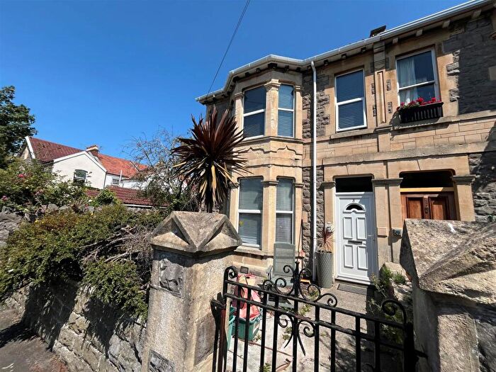 2 Bedroom Flat To Rent In Severn Avenue, Weston-Super-Mare, North Somerset, BS23