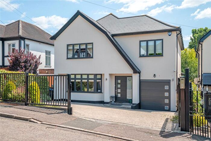 5 Bedroom Detached House For Sale In Shelley Grove, Loughton, Essex, IG10