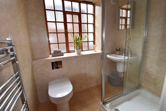 4 Bedroom Flat To Rent In Lion Works, Sheffield, S3