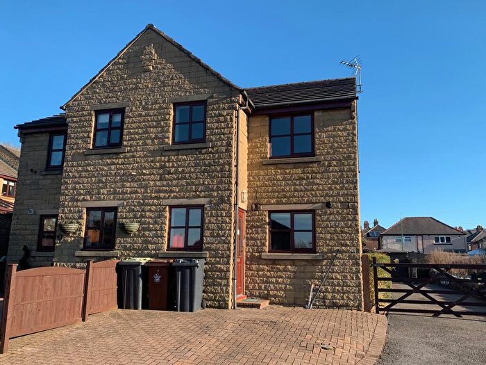 3 Bedroom Semi-Detached House To Rent In Elysee Gardens; Buxton., SK17