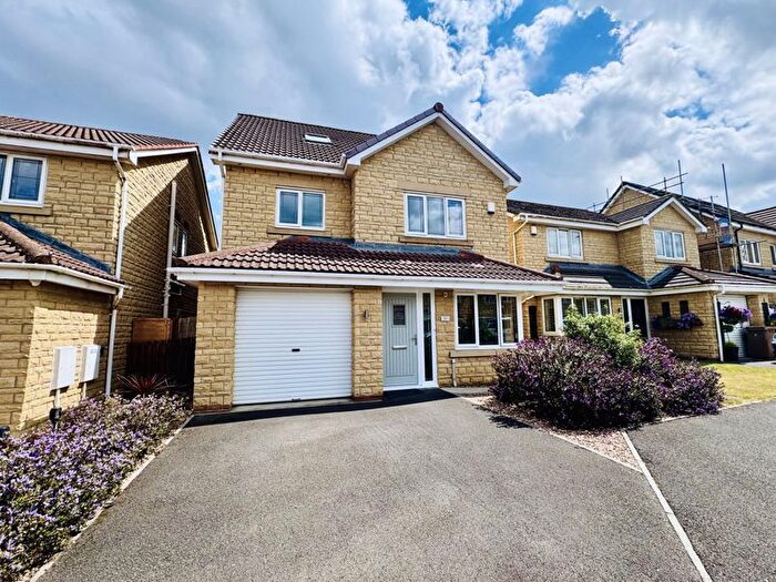 4 Bedroom Detached House For Sale In Meadow Vale, Shiremoor, NE27