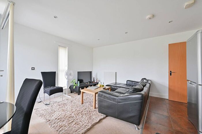 2 Bedroom Flat To Rent In Lime Court, Rayners Lane, Harrow, HA2