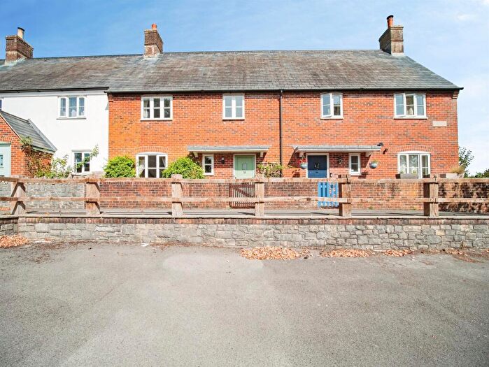 3 Bedroom Terraced House For Sale In Manor Farm Close, Maiden Newton, Dorchester, DT2