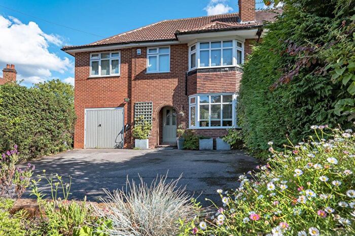 4 Bedroom Semi Detached House For Sale In Fentham Road, Hampton In Arden, Solihull, B92