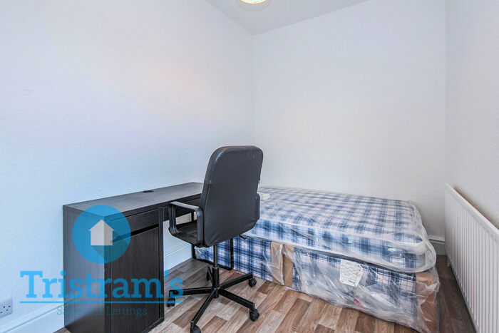 1 Bedroom Apartment To Rent In Room, Castle Boulevard, Lenton, NG7