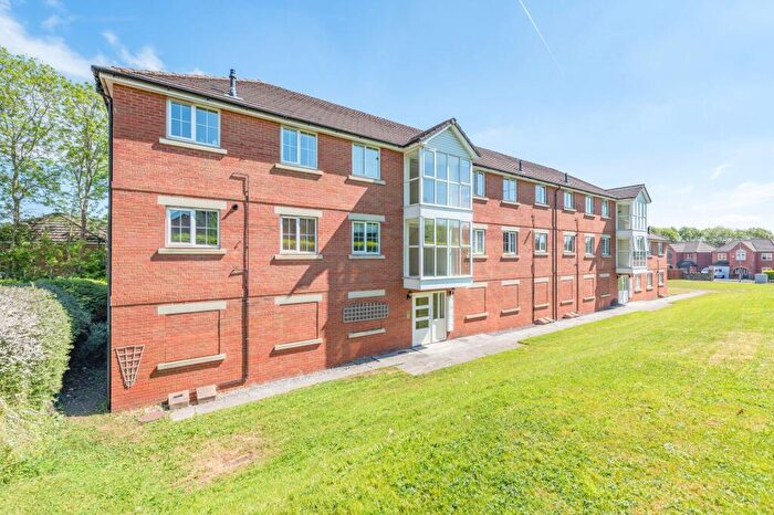 2 Bedroom Flat For Sale In Blackfriars Court, Mold, CH7