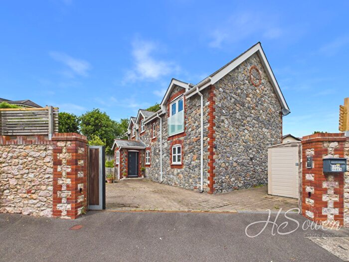 4 Bedroom Detached House For Sale In Kents Road, Torquay, TQ1