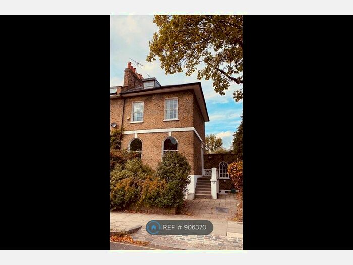 5 Bedroom Semi-Detached House To Rent In Canonbury Park North, London, N1