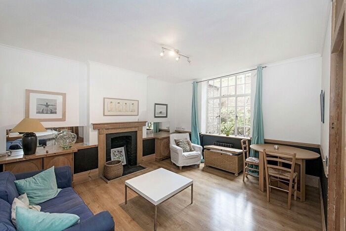Studio To Rent In Chelsea Manor Street, Chelsea, SW3