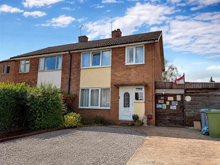 3 Bedroom Semi-Detached House For Sale In Chatham Street, Southwell, NG25