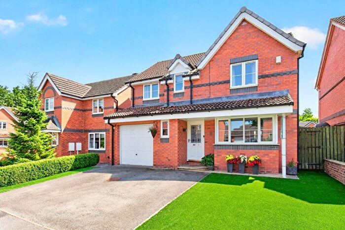 4 Bedroom Detached House For Sale In Abel Close, Boroughbridge, York, YO51