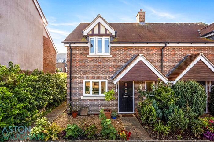 2 Bedroom Semi-Detached House For Sale In Shoreham-By-Sea, West Sussex, BN43