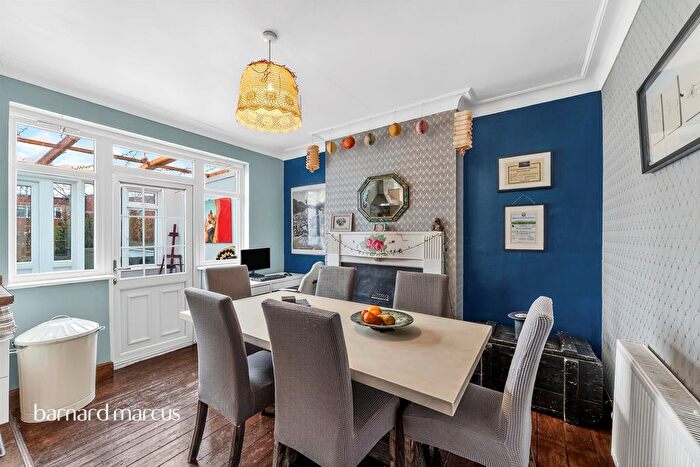 4 Bedroom Terraced House For Sale In Vermont Road, Sutton, SM1